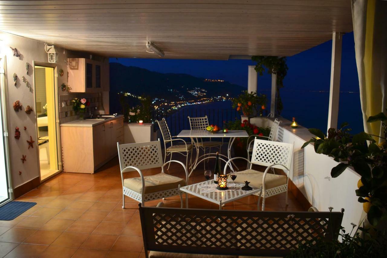 L'Attico Bed & Breakfast Taormina Ngoại thất bức ảnh