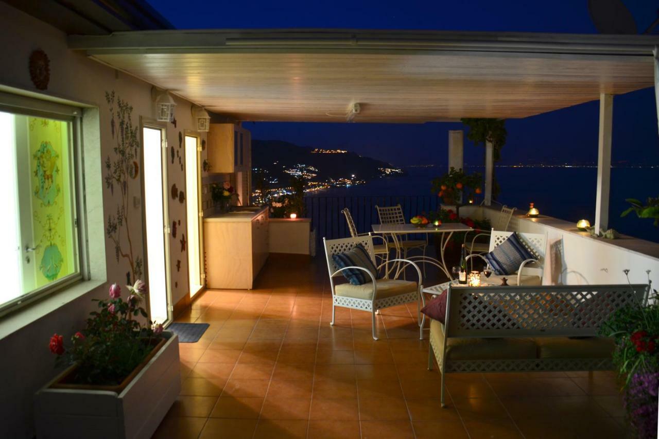 L'Attico Bed & Breakfast Taormina Ngoại thất bức ảnh